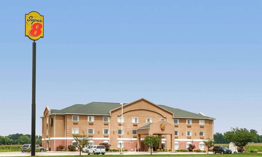 Super 8 by Wyndham Grayville