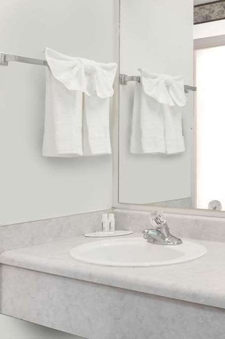 Hotel Days Inn by Wyndham Ocean Shores photo 5