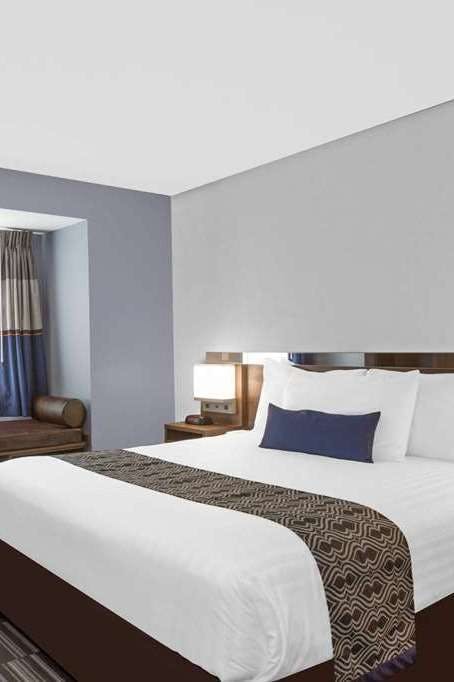 Hotel Microtel Inn & Suites by Wyndham Gardendale/Birmingham North photo 1