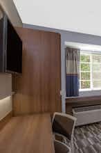 Hotel Microtel Inn & Suites by Wyndham Gardendale/Birmingham North photo 4