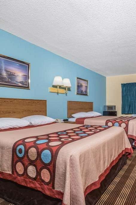 Hotel Super 8 Osseo WI photo 2