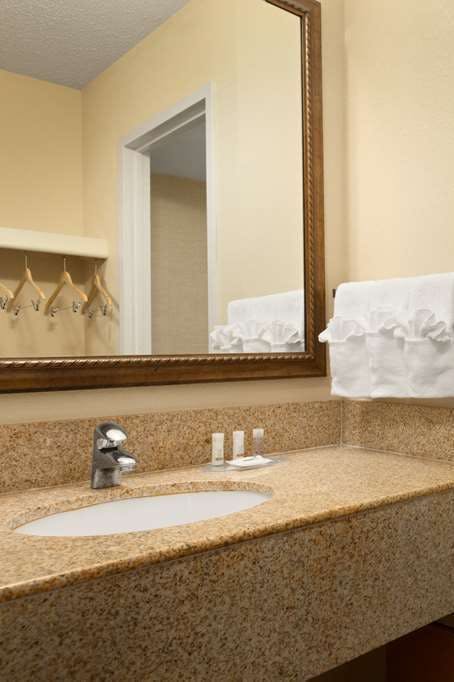 Hotel Days Inn Edmonton Downtown photo 5