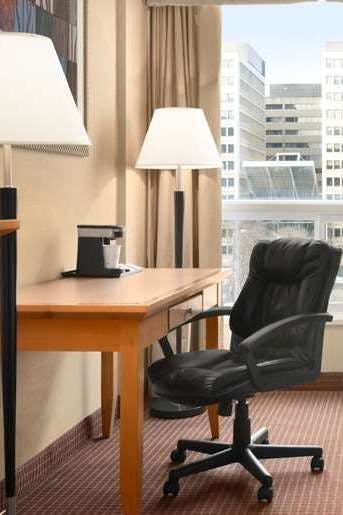 Hotel Days Inn Edmonton Downtown photo 3