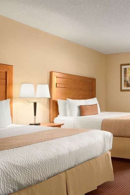 Hotel Days Inn Edmonton Downtown photo 2