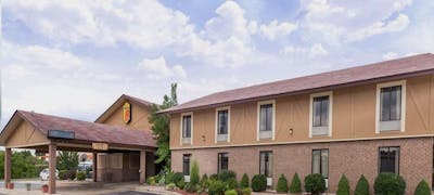 Super 8 Harrison AR