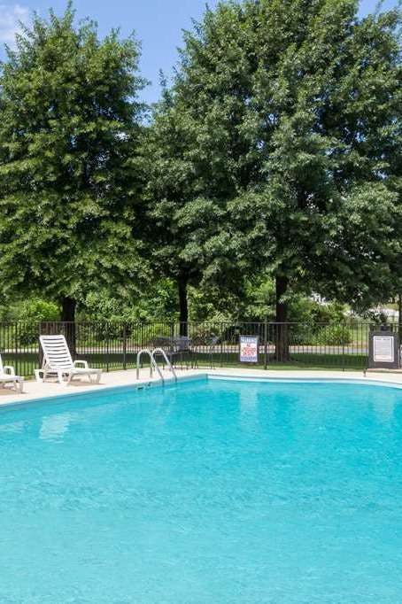 Hotel Super 8 by Wyndham Harrison AR photo 5