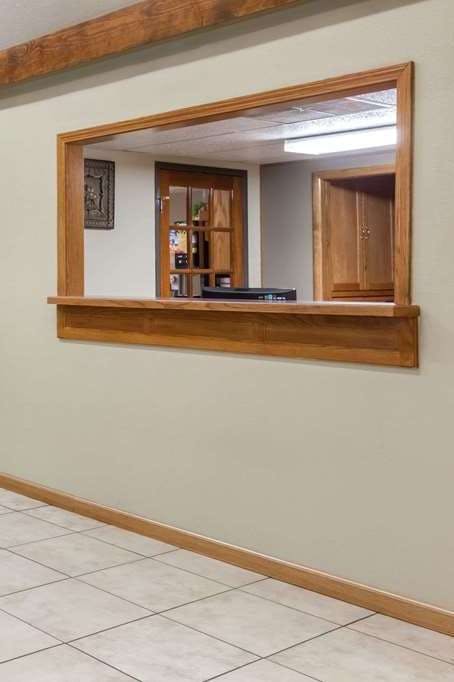 Hotel Super 8 by Wyndham Harrison AR photo 4