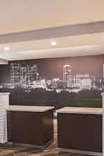 Hotel La Quinta Inn Ste FTW North photo 4