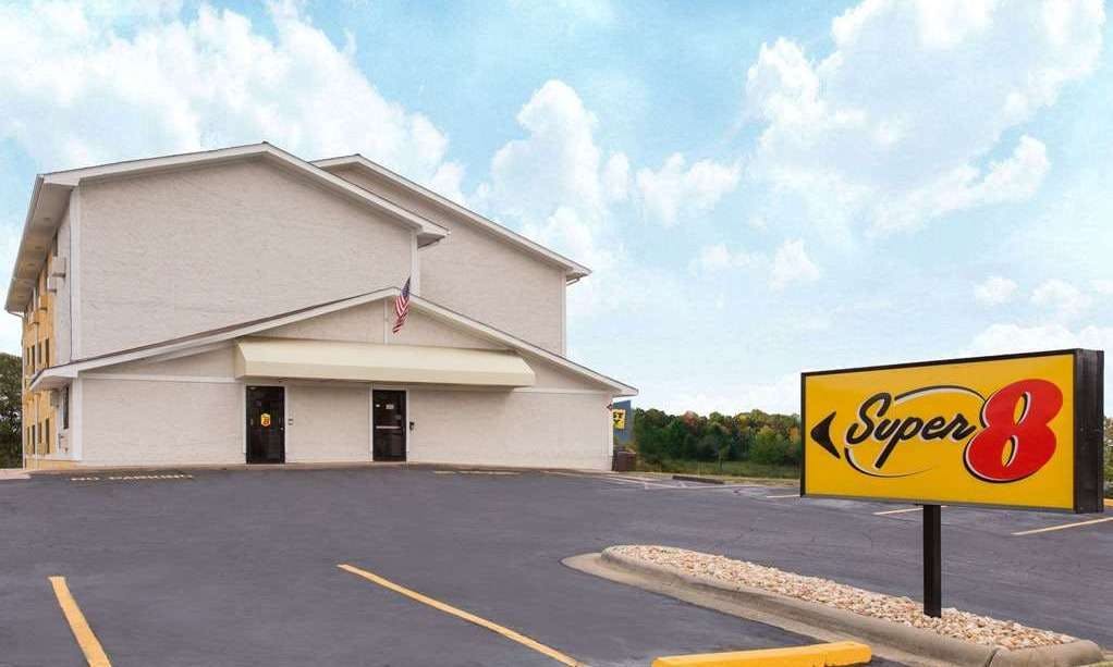 Super 8 by Wyndham Columbus Airport