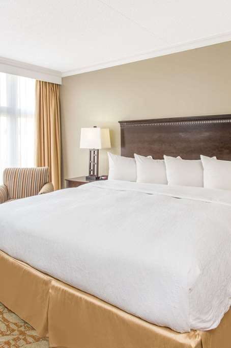 Hotel Ramada Cornwall photo 1