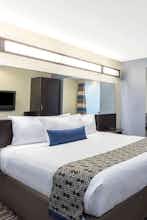 Hotel Microtel Baton Rouge Airport photo 1