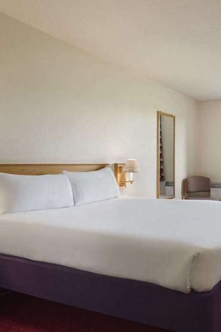 Hotel DI Tewkesbury Strensham photo 1