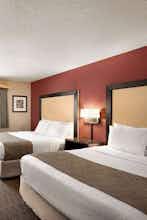 Hotel AmericInn by Wyndham Detroit Lakes photo 2