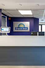 Hotel Days Inn Stansted Airport photo 5