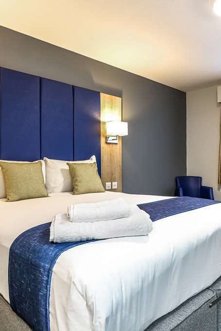 Hotel Days Inn Stansted Airport photo 1