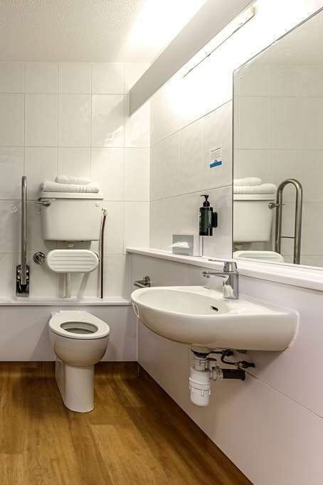 Hotel Days Inn Stansted Airport photo 3