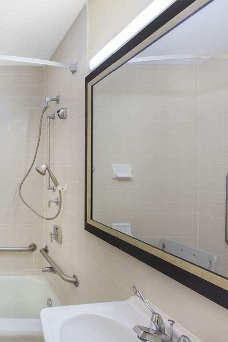 Hotel Days Inn by Wyndham Uvalde photo 3