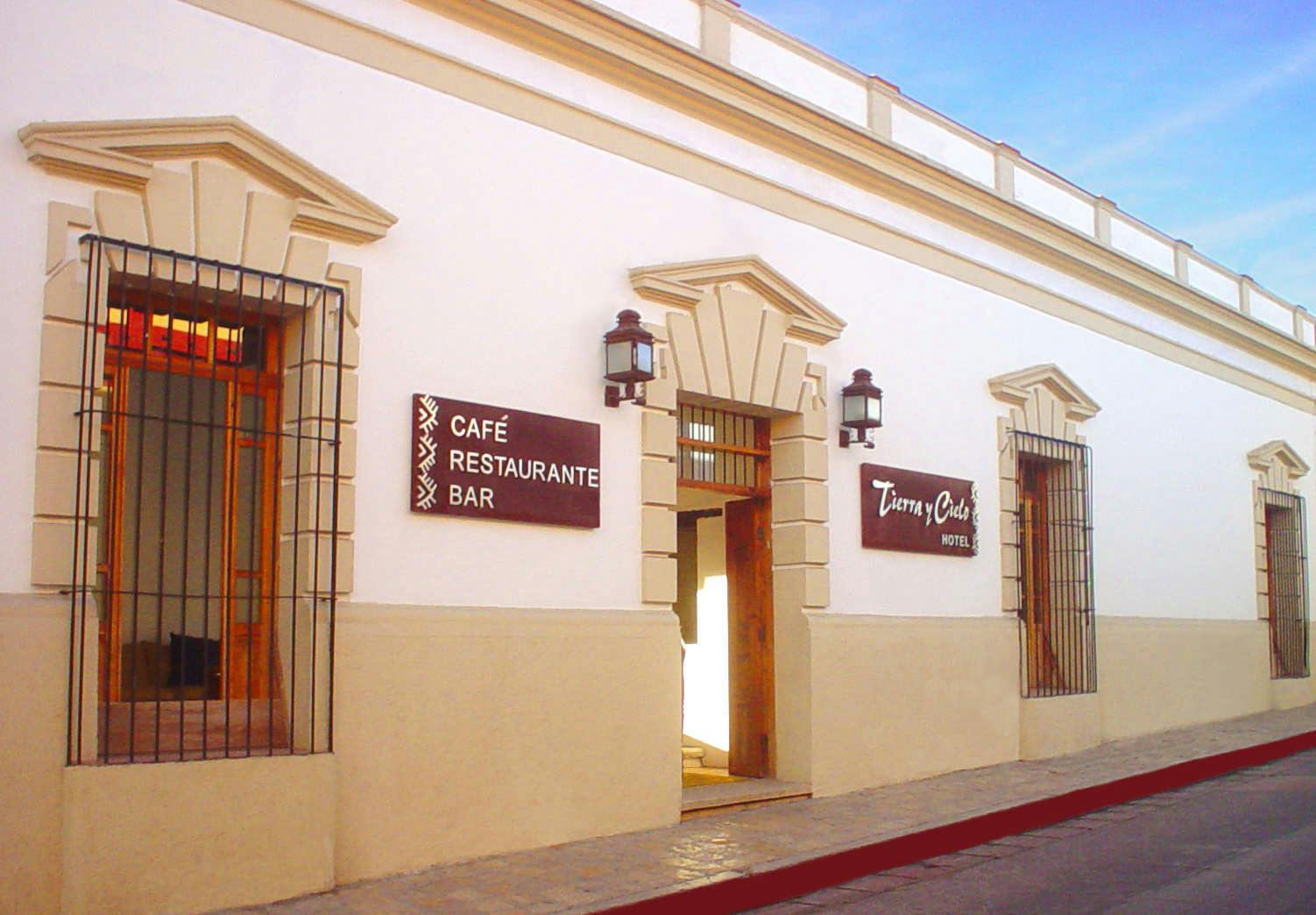 Hotel Tierra y Cielo