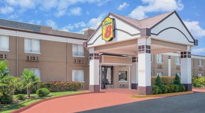 Super 8 by Wyndham Grand Prairie North