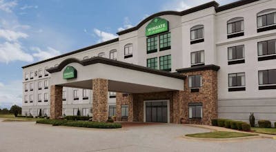 Wingate by Wyndham Bentonville Airport