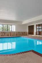 Hotel Wingate by WY Bentonville photo 5