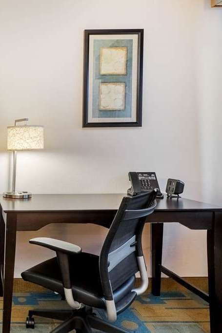 Hotel La Quinta Inn Ste Mansfield photo 3