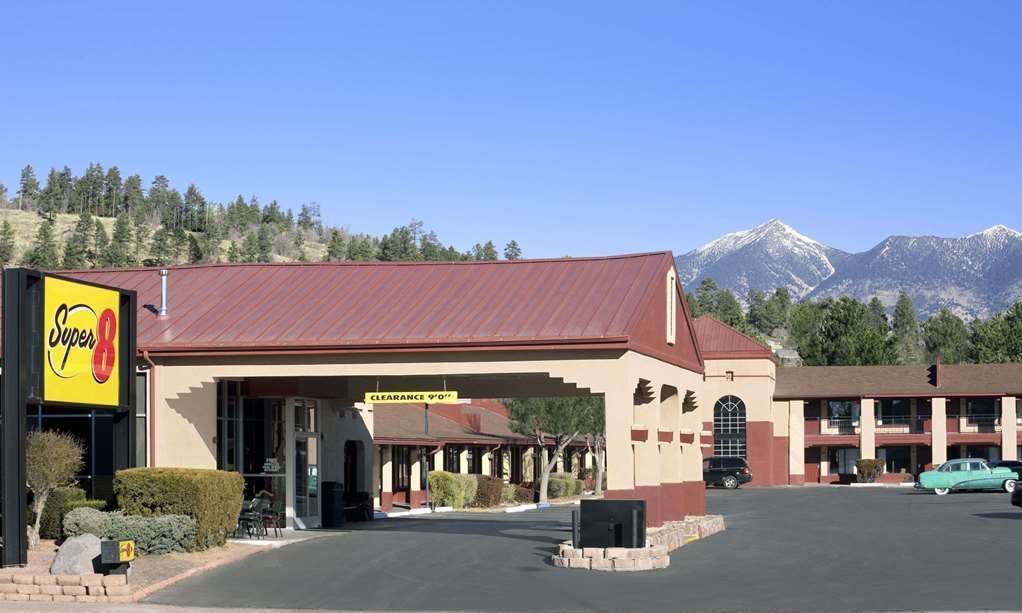 Super 8 by Wyndham NAU/Downtown Conference Center