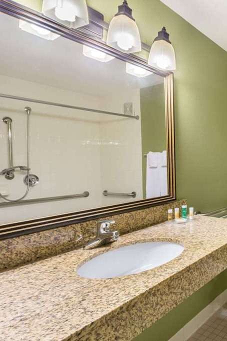 Hotel Days Inn & Suites by Wyndham Mesa Near Phoenix photo 4