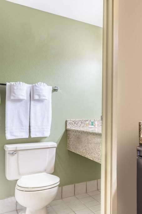 Hotel Days Inn & Suites by Wyndham Mesa Near Phoenix photo 5