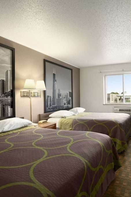 Hotel Super 8 by Wyndham Peru Starved Rock State Park photo 2