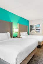 Hotel La Quinta Inn Ste Jamestown photo 2