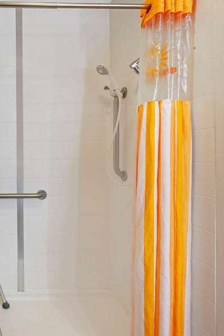 Hotel La Quinta Inn & Suites by Wyndham Jamestown photo 5