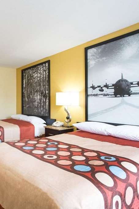 Hotel Super 8 by Wyndham Garner/Clayton/Raleigh photo 2