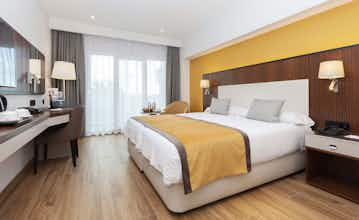 Hotel ALANDA HOTEL MARBELLA photo 1