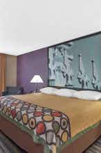 Hotel Super 8 by Wyndham Natchitoches photo 1