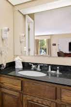 Hotel Baymont Inn Suites Eufaula photo 4