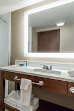 Hotel Hawthorn Suites Wheeling photo 4
