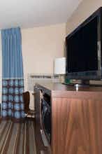 Hotel Super 8 Longmont/Twin Peaks photo 3