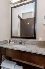 Hotel Super 8 Longmont/Twin Peaks photo 4