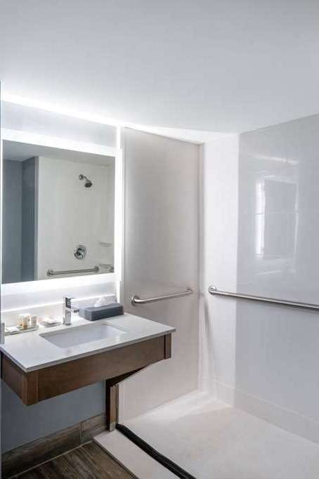 Hotel La Quinta Inn & Suites by Wyndham-Albany GA photo 4