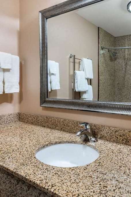 Hotel La Quinta Inn & Suites by Wyndham Bozeman photo 4