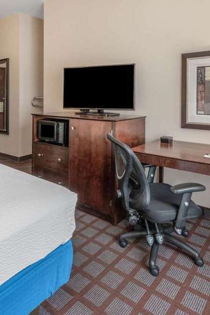 Hotel La Quinta Inn & Suites by Wyndham Bozeman photo 3