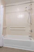 Hotel Wingate High Point/Greensboro photo 4
