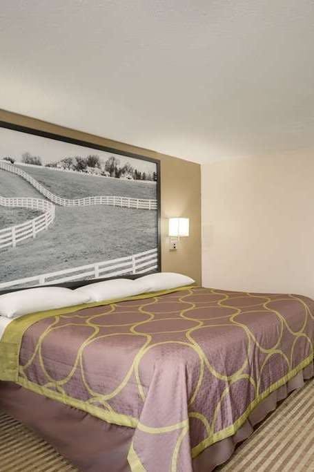 Hotel Super 8 by Wyndham Lexington/Hamburg Area photo 1