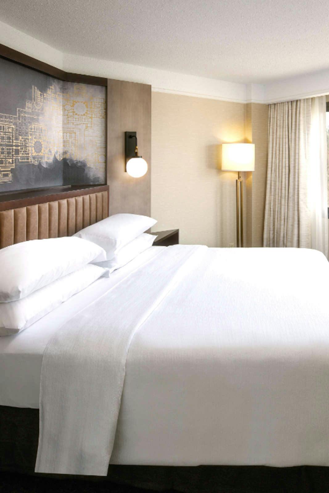 Hotel Embassy Suites Tysons Corner photo 1