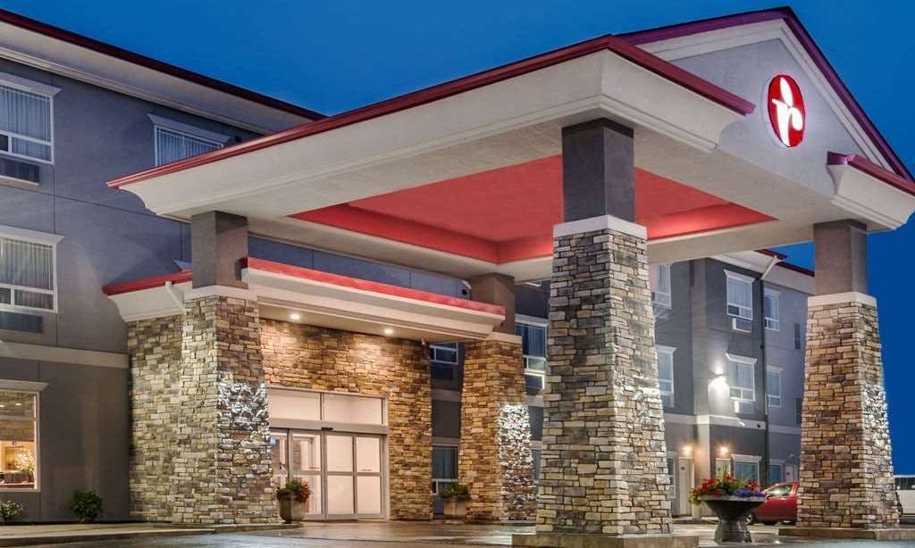 Ramada Moose Jaw