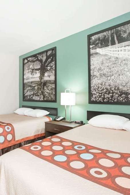 Hotel Super 8 by Wyndham Port Arthur/Nederland Area photo 2