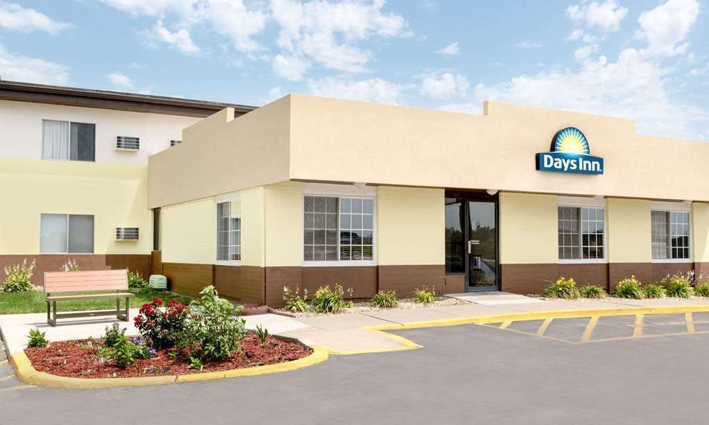 Days Inn by Wyndham Newton