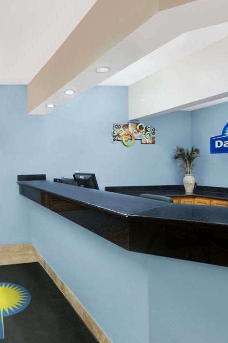 Hotel Days Inn by Wyndham Newton photo 5