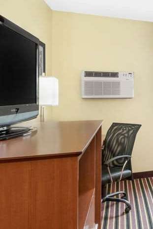 Hotel Days Inn by Wyndham Newton photo 3